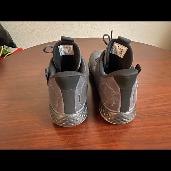 New Nike Kds size 13 - Picture 3 of 3